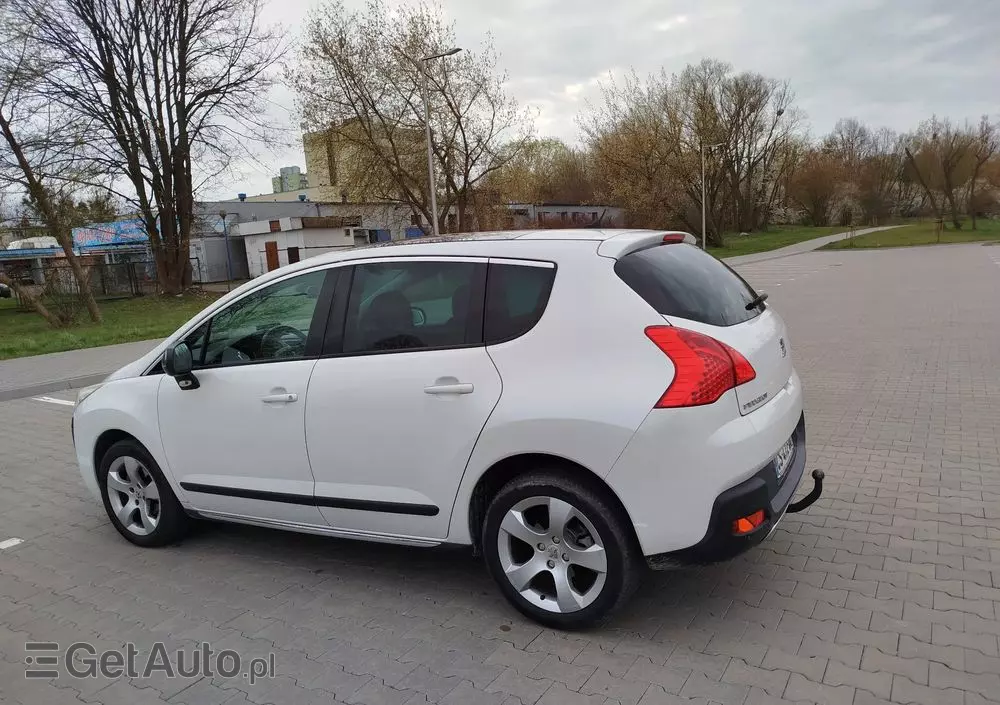PEUGEOT 3008 E-HDi 115 ETG6 Stop&Start Allure