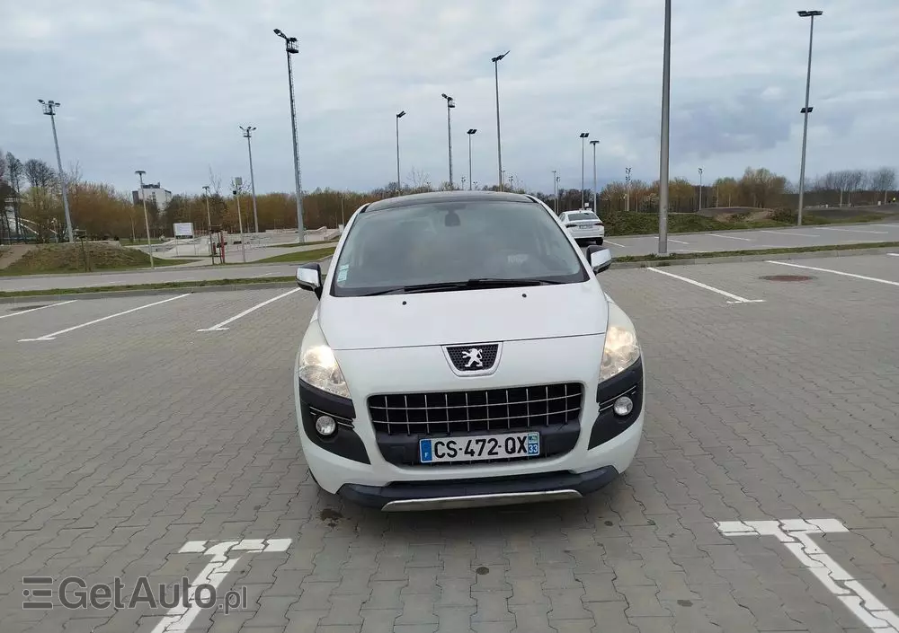 PEUGEOT 3008 E-HDi 115 ETG6 Stop&Start Allure