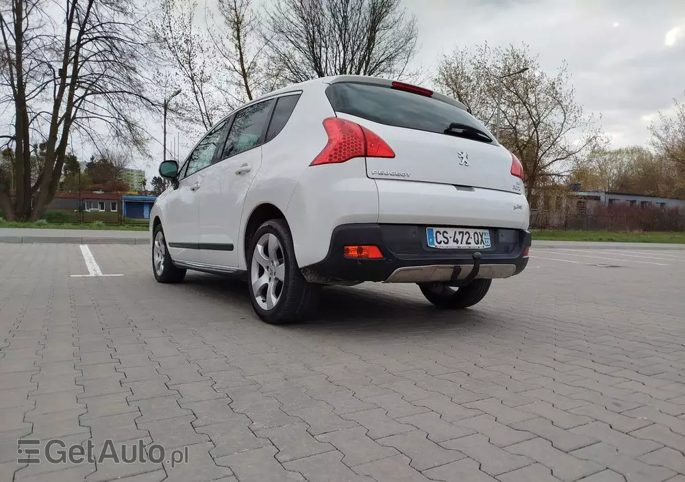 PEUGEOT 3008 E-HDi 115 ETG6 Stop&Start Allure