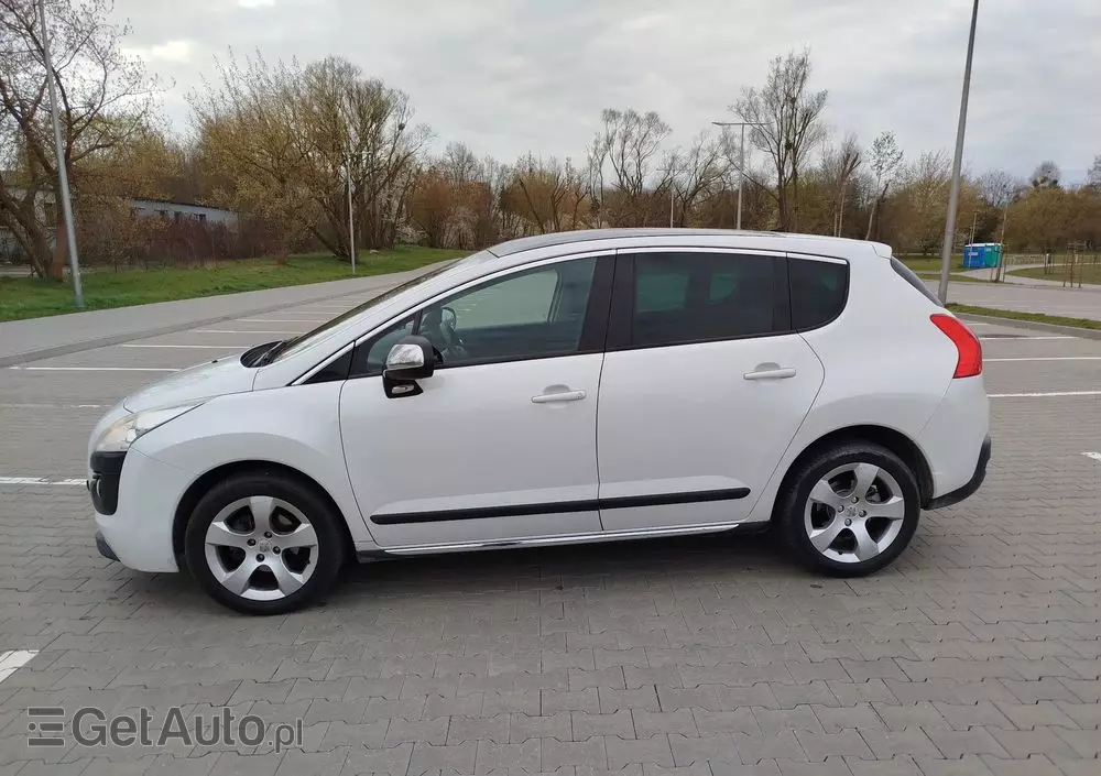 PEUGEOT 3008 E-HDi 115 ETG6 Stop&Start Allure