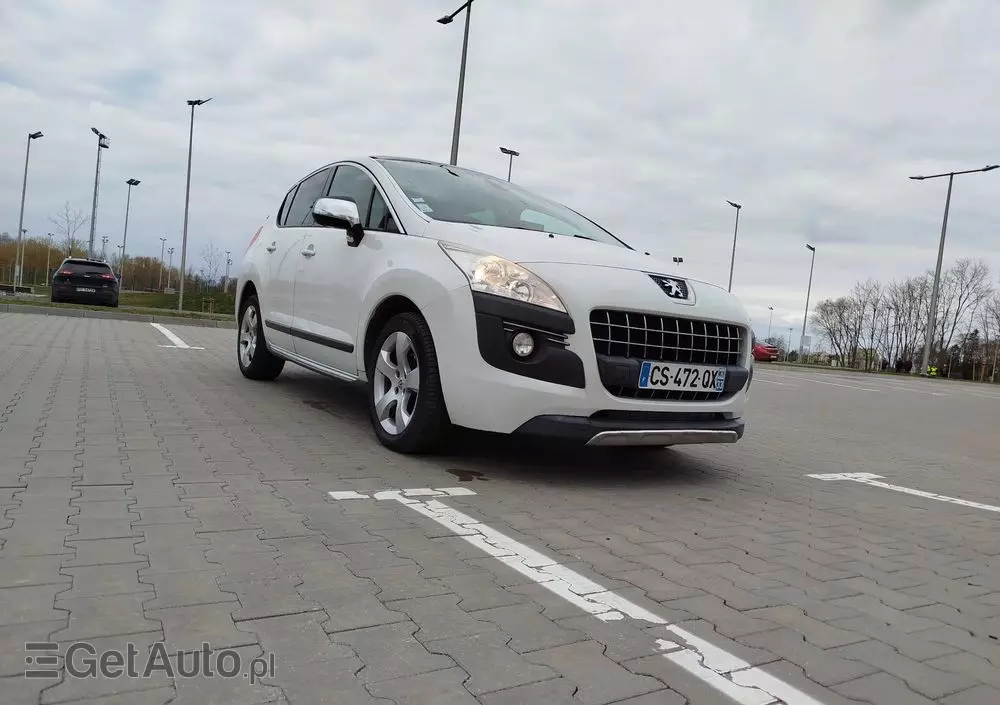 PEUGEOT 3008 E-HDi 115 ETG6 Stop&Start Allure