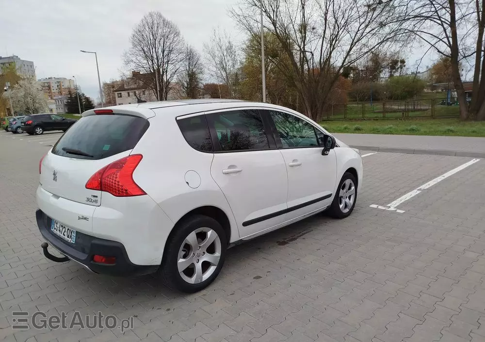 PEUGEOT 3008 E-HDi 115 ETG6 Stop&Start Allure