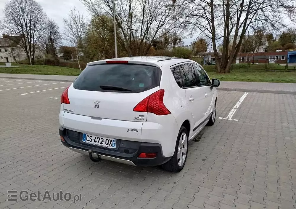 PEUGEOT 3008 E-HDi 115 ETG6 Stop&Start Allure
