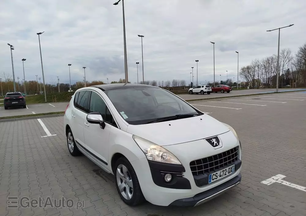 PEUGEOT 3008 E-HDi 115 ETG6 Stop&Start Allure