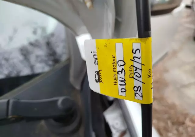 PEUGEOT 3008 E-HDi 115 ETG6 Stop&Start Allure