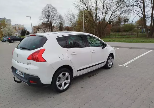 PEUGEOT 3008 E-HDi 115 ETG6 Stop&Start Allure
