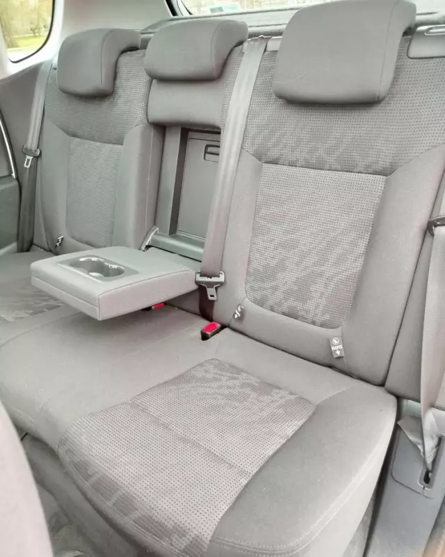 PEUGEOT 3008 E-HDi 115 ETG6 Stop&Start Allure