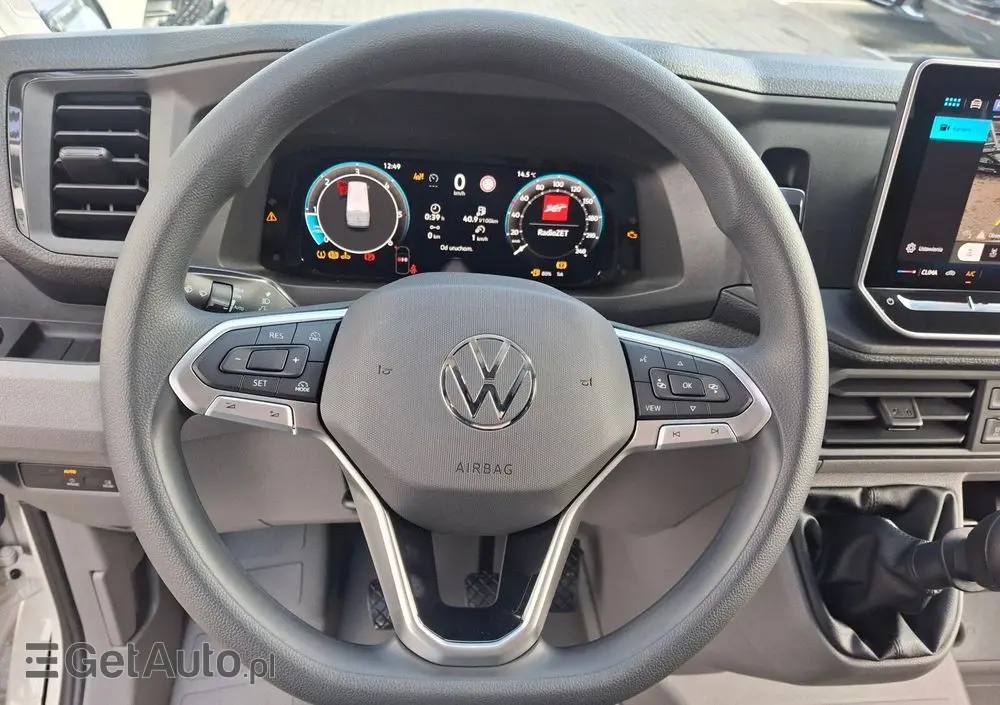 VOLKSWAGEN Crafter 