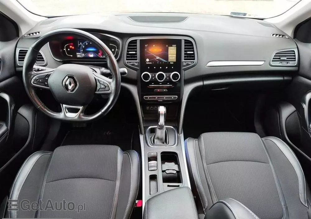 RENAULT Megane 1.3 TCe Intens EDC