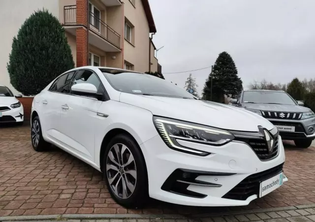 RENAULT Megane 1.3 TCe Intens EDC