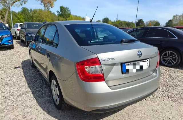SKODA Rapid 