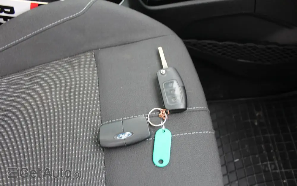 FORD B-MAX 1.0 EcoBoost Titanium