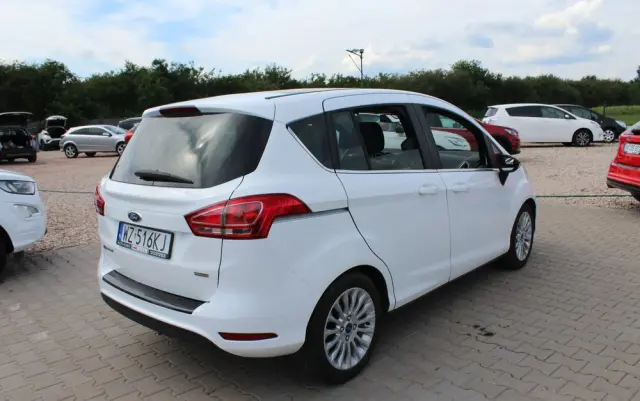 FORD B-MAX 1.0 EcoBoost Titanium