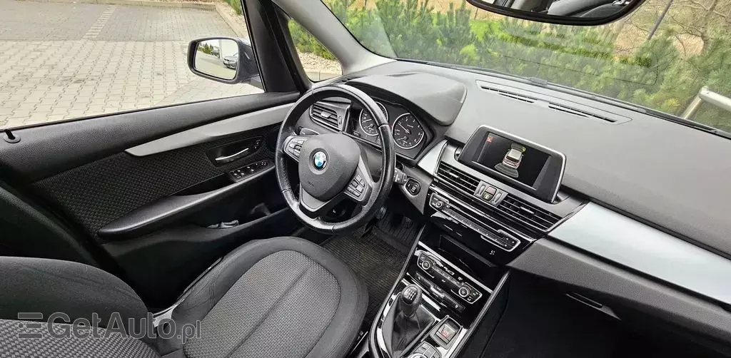 BMW Seria 2 218d (150 KM) xDrive