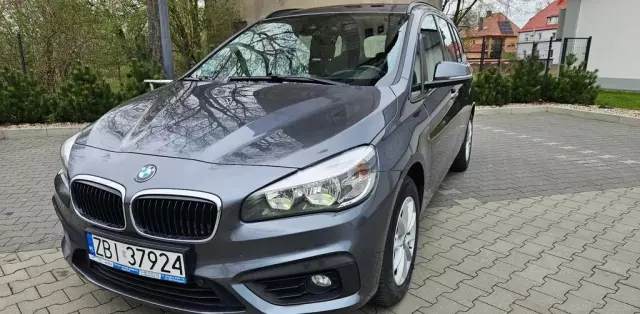 BMW Seria 2 218d (150 KM) xDrive
