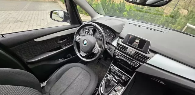 BMW Seria 2 218d (150 KM) xDrive
