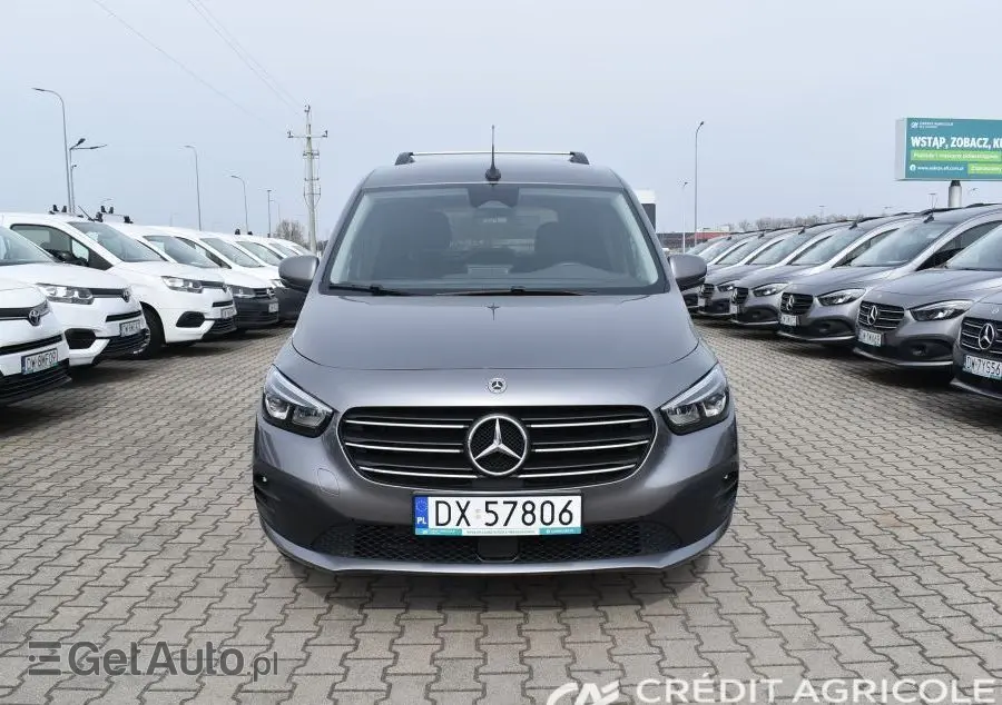 MERCEDES-BENZ Klasa T 180 d Progressive