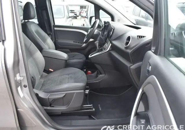 MERCEDES-BENZ Klasa T 180 d Progressive