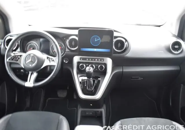 MERCEDES-BENZ Klasa T 180 d Progressive