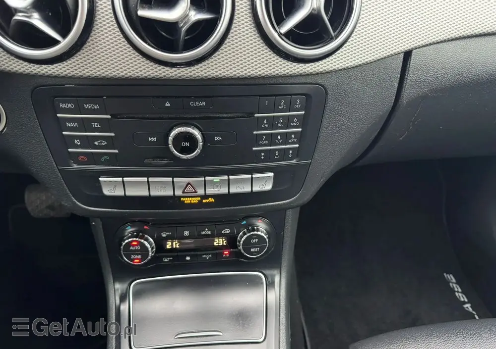MERCEDES-BENZ Klasa B 250 4Matic 7G-DCT UrbanStyle Edition