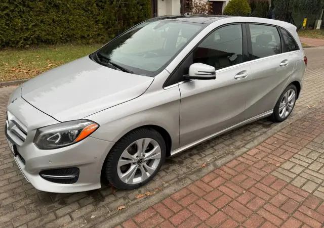 MERCEDES-BENZ Klasa B 250 4Matic 7G-DCT UrbanStyle Edition