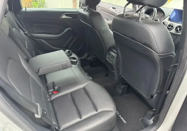 MERCEDES-BENZ Klasa B 250 4Matic 7G-DCT UrbanStyle Edition