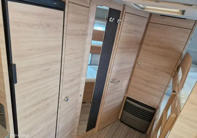 KNAUS Sudwind 580 QS 