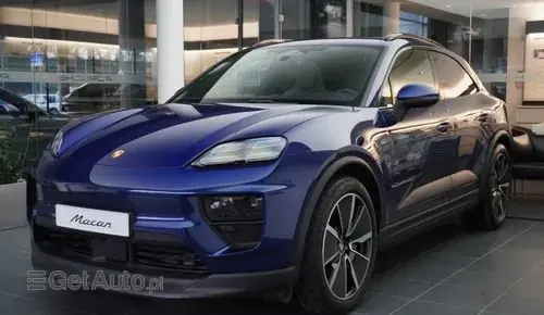 PORSCHE Macan 