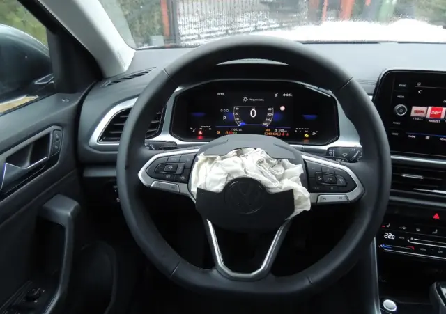 VOLKSWAGEN T-Roc 1.5 TSI Life DSG