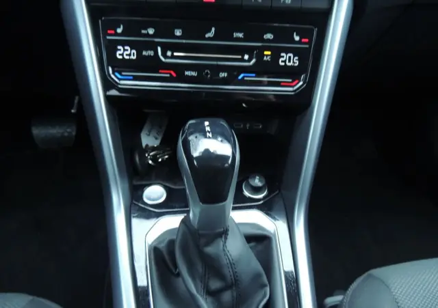 VOLKSWAGEN T-Roc 1.5 TSI Life DSG