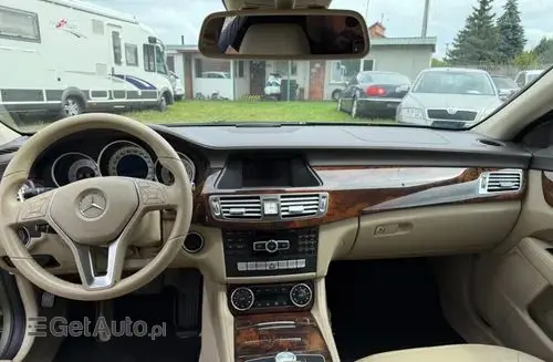MERCEDES-BENZ CLS 