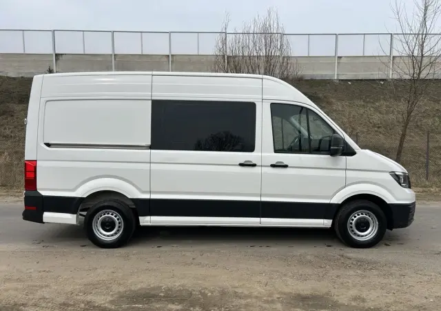 VOLKSWAGEN CRAFTER L2H2  2.0 TDI 7-osobowa brygadówka 