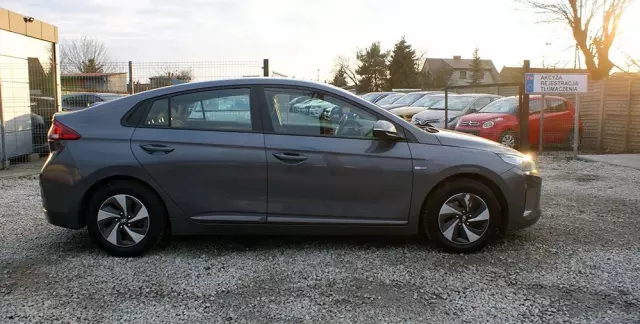 HYUNDAI IONIQ Hybrid 1.6 GDI