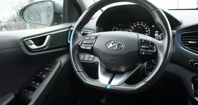 HYUNDAI IONIQ Hybrid 1.6 GDI