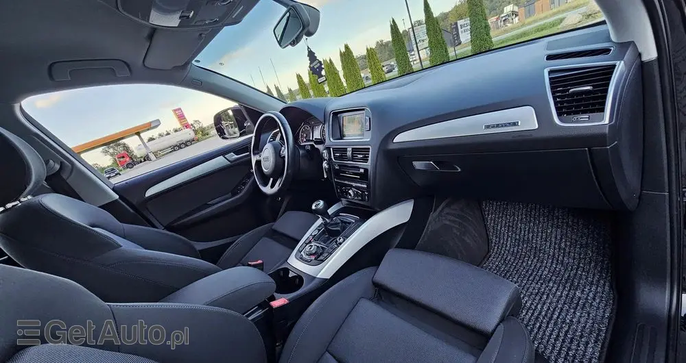 AUDI Q5 2.0 TFSI quattro