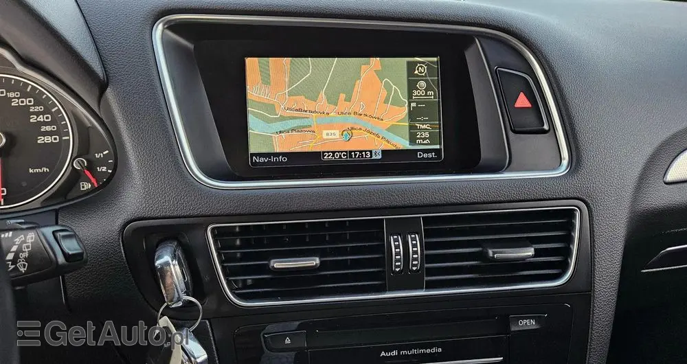 AUDI Q5 2.0 TFSI quattro