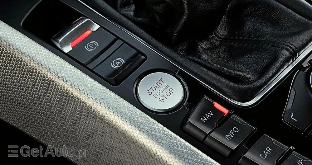 AUDI Q5 2.0 TFSI quattro