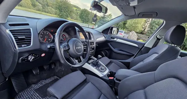 AUDI Q5 2.0 TFSI quattro