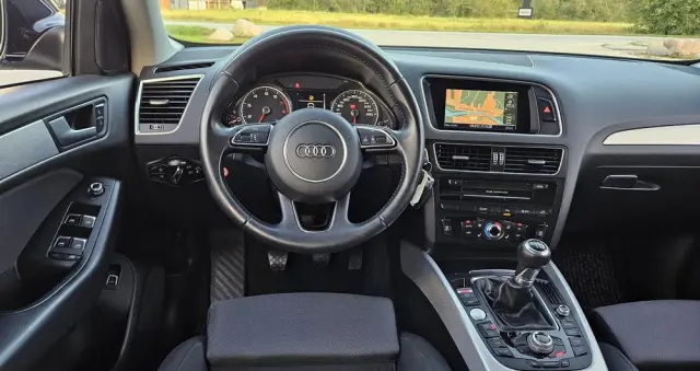 AUDI Q5 2.0 TFSI quattro