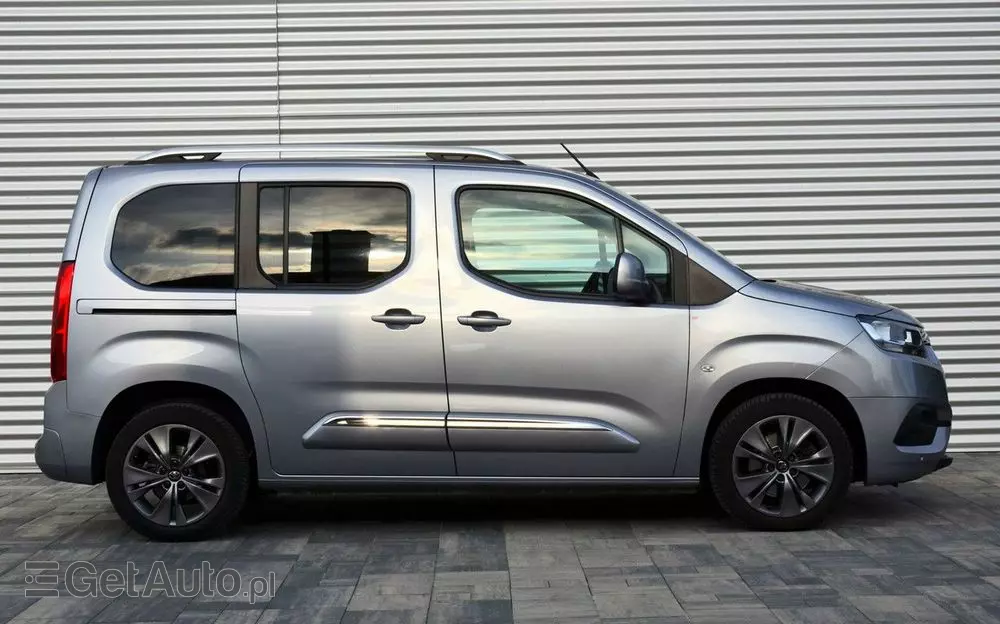 TOYOTA Proace City Verso 