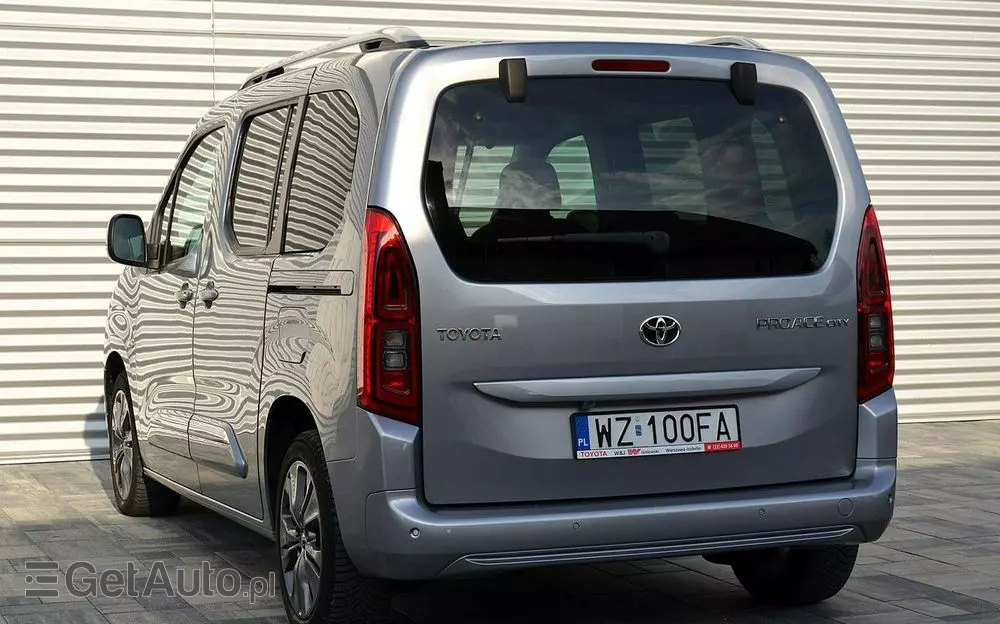 TOYOTA Proace City Verso 