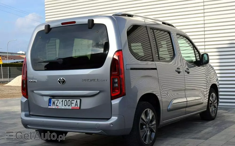 TOYOTA Proace City Verso 