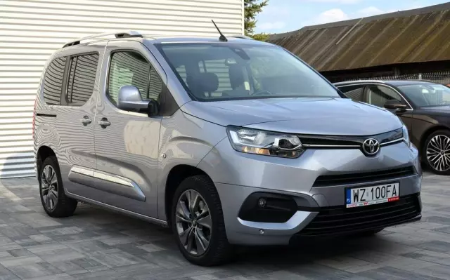 TOYOTA Proace City Verso 