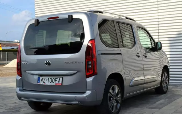 TOYOTA Proace City Verso 