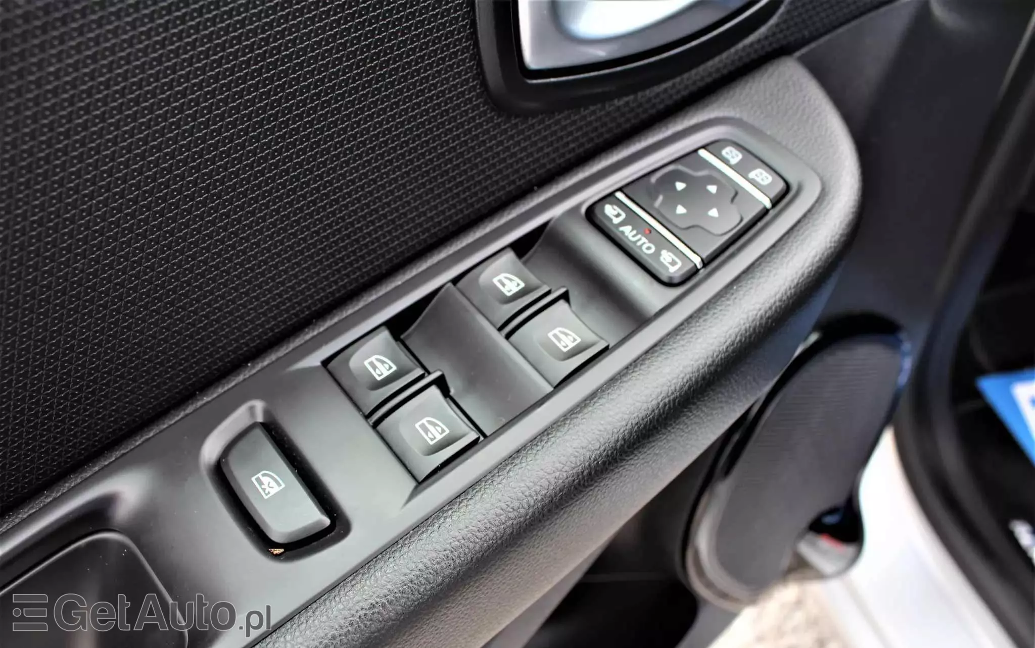 RENAULT Clio ENERGY dCi 90 Start & Stop Intens