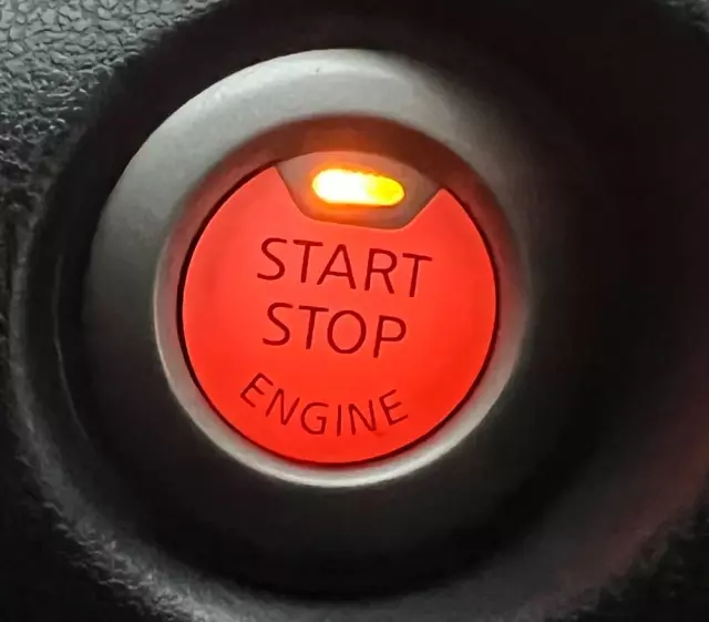 NISSAN Juke 1.2 DIG-T Tekna