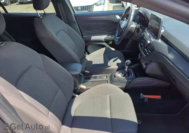 FORD Focus ST-Line