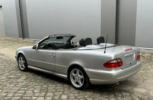 MERCEDES-BENZ CLK 