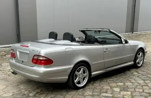 MERCEDES-BENZ CLK 