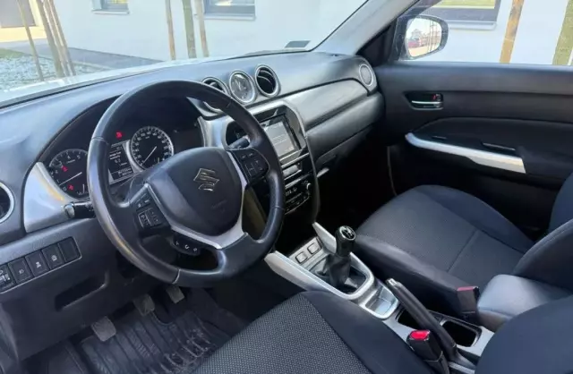 SUZUKI Vitara 